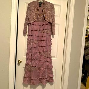 Women dress light purple colore